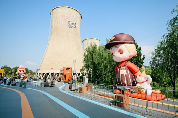 PP电子-52TOYS亮相2025服贸会 以IP玩具为载体连